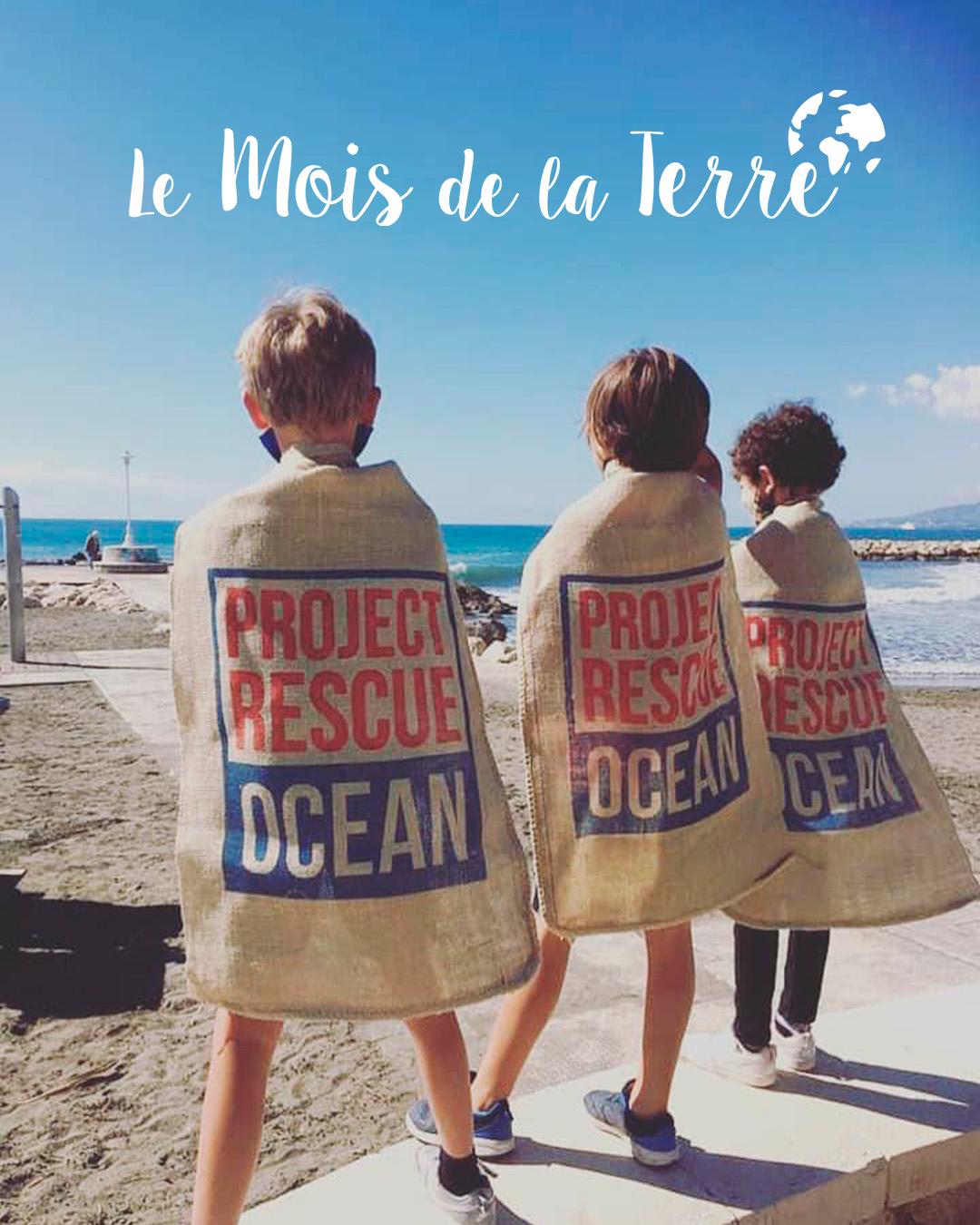 🌍🌊 Ensemble, agissons pour la planète ! 💚

Tout au long du Mois de la Terre, pour chaque produit acheté en salon,  reverse 1€ à @project_rescue_ocean 🌿

Parce que l’avenir de notre planète passe aussi par la sensibilisation des plus jeunes, nous nous engageons à éduquer et inspirer les enfants à protéger l’environnement 🌎✨

Rejoignez-nous en salon pour allier beauté et engagement ! 💇‍♀️💙