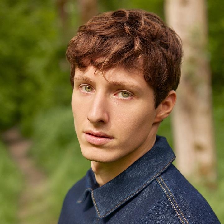 L'HOMME AU NATUREL